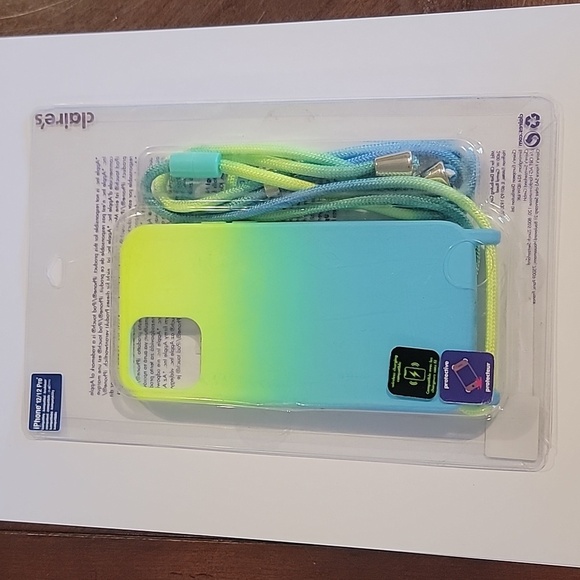 (J23) iPhone 12/12 Pro Phone Case - Picture 4 of 7